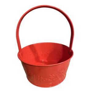 EDIBLE ARRANGEMENTS Red Metal Basket 12” Farmhouse Decor